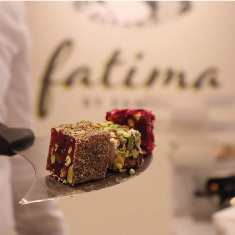 Fatima Gold Middle Box Turkish Delight Feast