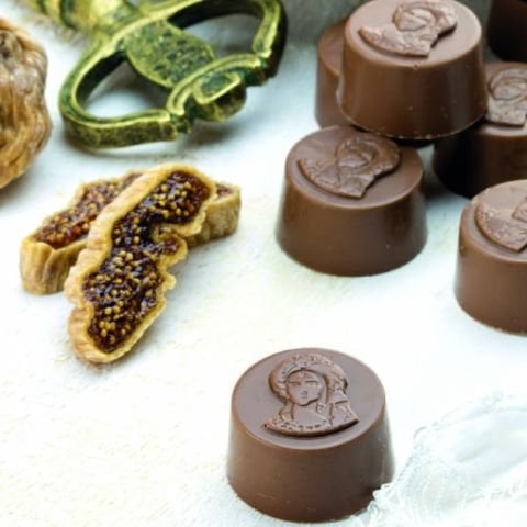 Fatma Latife Box Chocolate