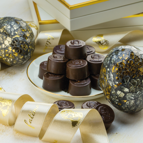 Fatima Enise Grand Chocolate Box (40 Pcs)